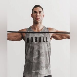 NWT NOBULL Men's Tank - Small - Heather Gray Camo